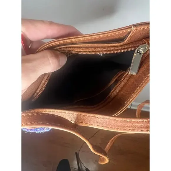 Harris Weed Crossbody - Picture 7 of 7